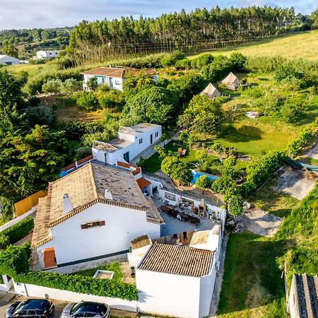 The Far End Surf House - Surf & Yoga Holidays Lourinhã Zewnętrze zdjęcie