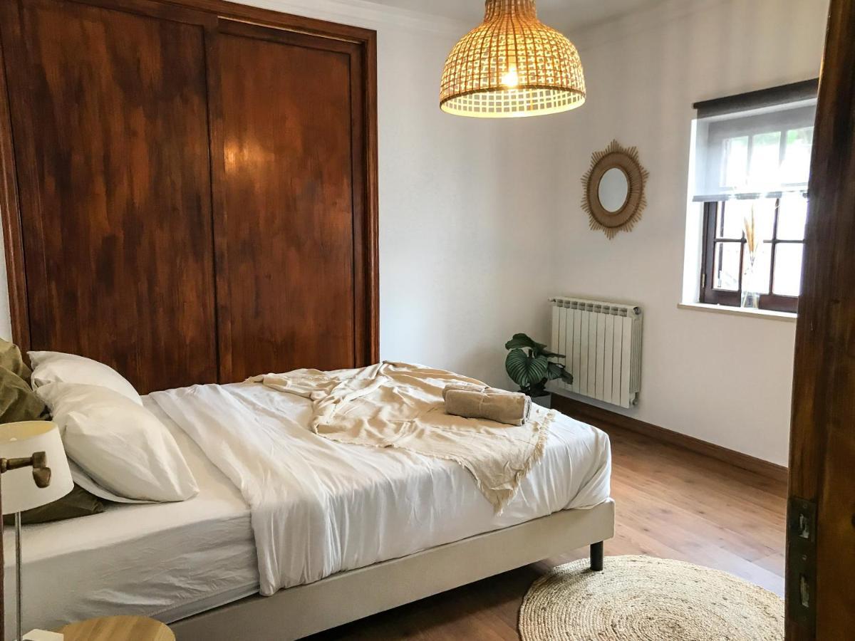 The Far End Surf House - Surf & Yoga Holidays Lourinhã Zewnętrze zdjęcie