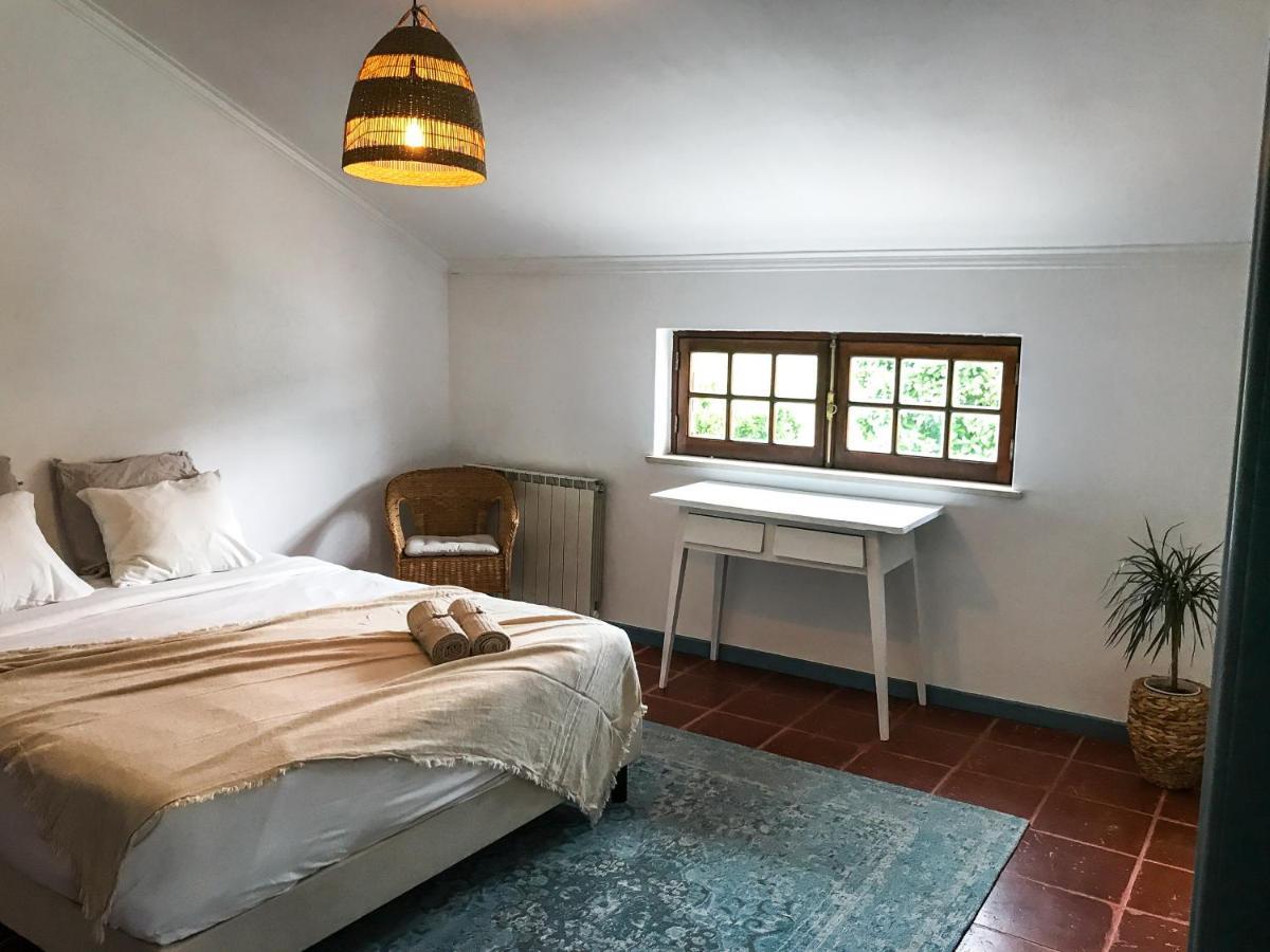 The Far End Surf House - Surf & Yoga Holidays Lourinhã Zewnętrze zdjęcie