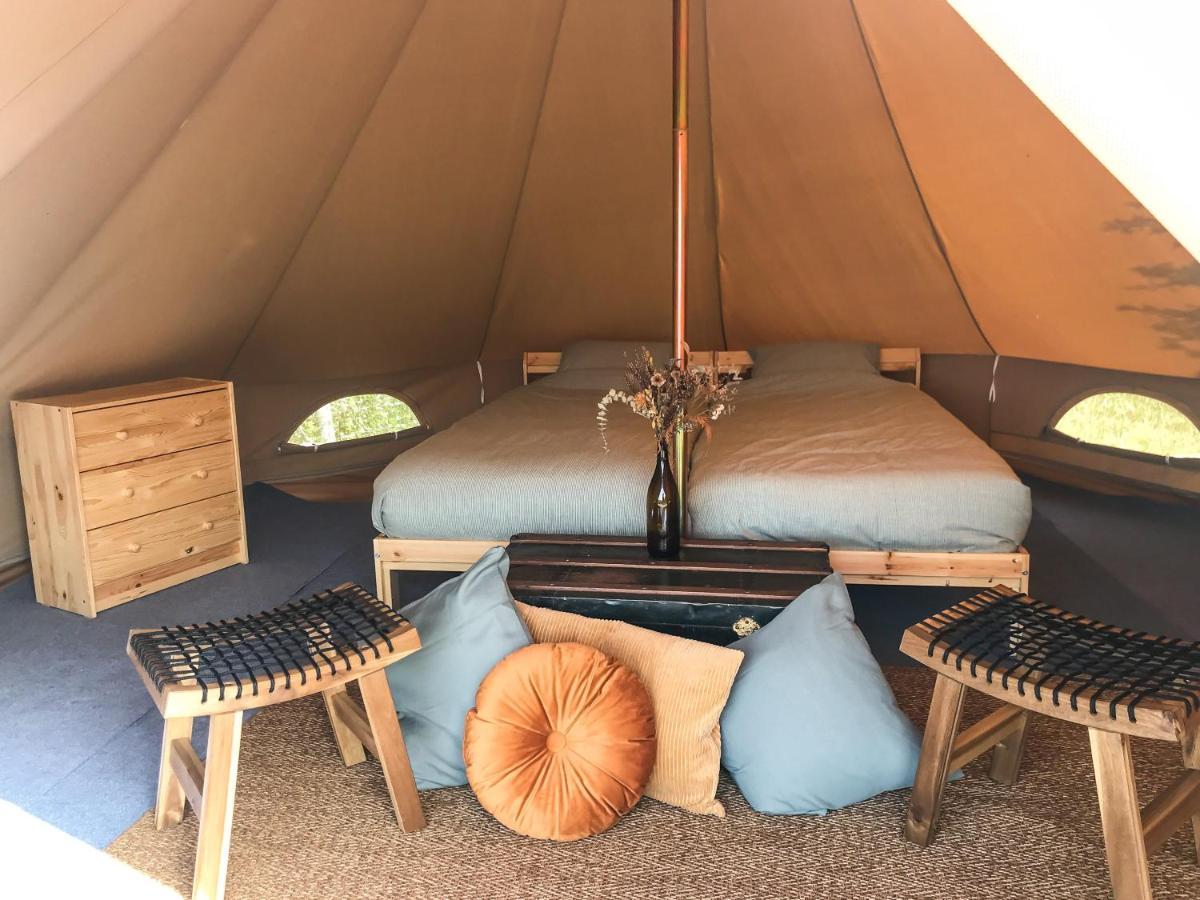 The Far End Surf House - Surf & Yoga Holidays Lourinhã Zewnętrze zdjęcie